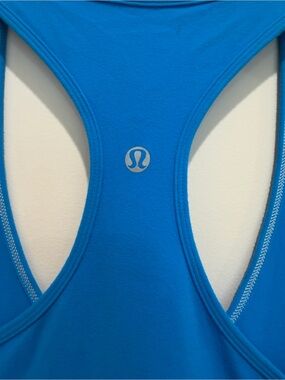 Lululemon Blue Racerback Tank No Size Tag, Possibly Size 6  Or 8